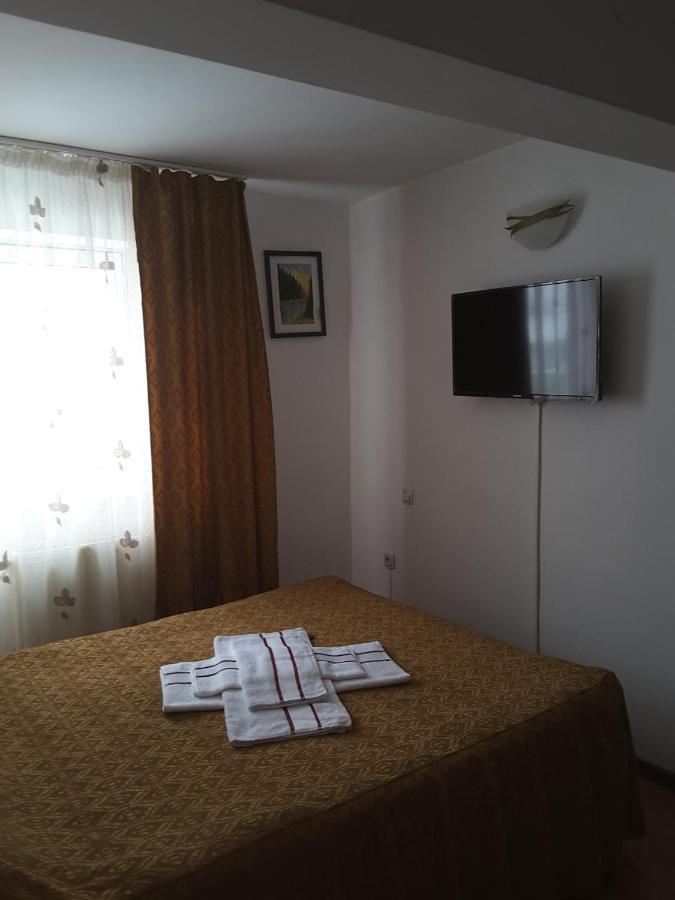 Camere de inchiriat EDELWEISS Dumbrava Roşie Extérieur photo
